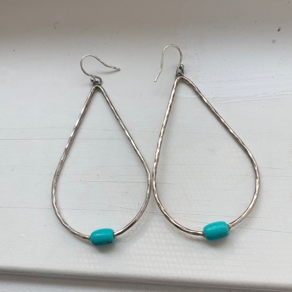 Earrings - Picture 4 of 5